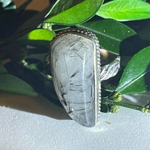 New Artisan Grey Tourmalinated Quartz Stone 925 Sterling Silver Flower Ring - Picture 8 of 17